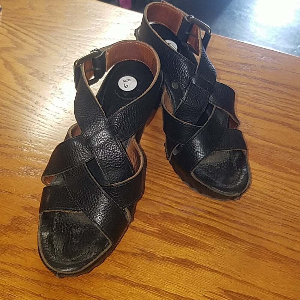 Frye Sandals Size 6 Vintage